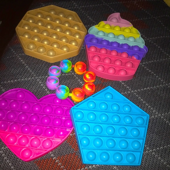 Pop it’s - Picture 1 of 1